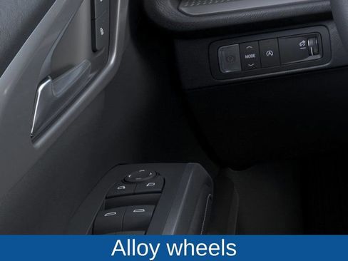 New 2026 Chevrolet Traverse LT image 22