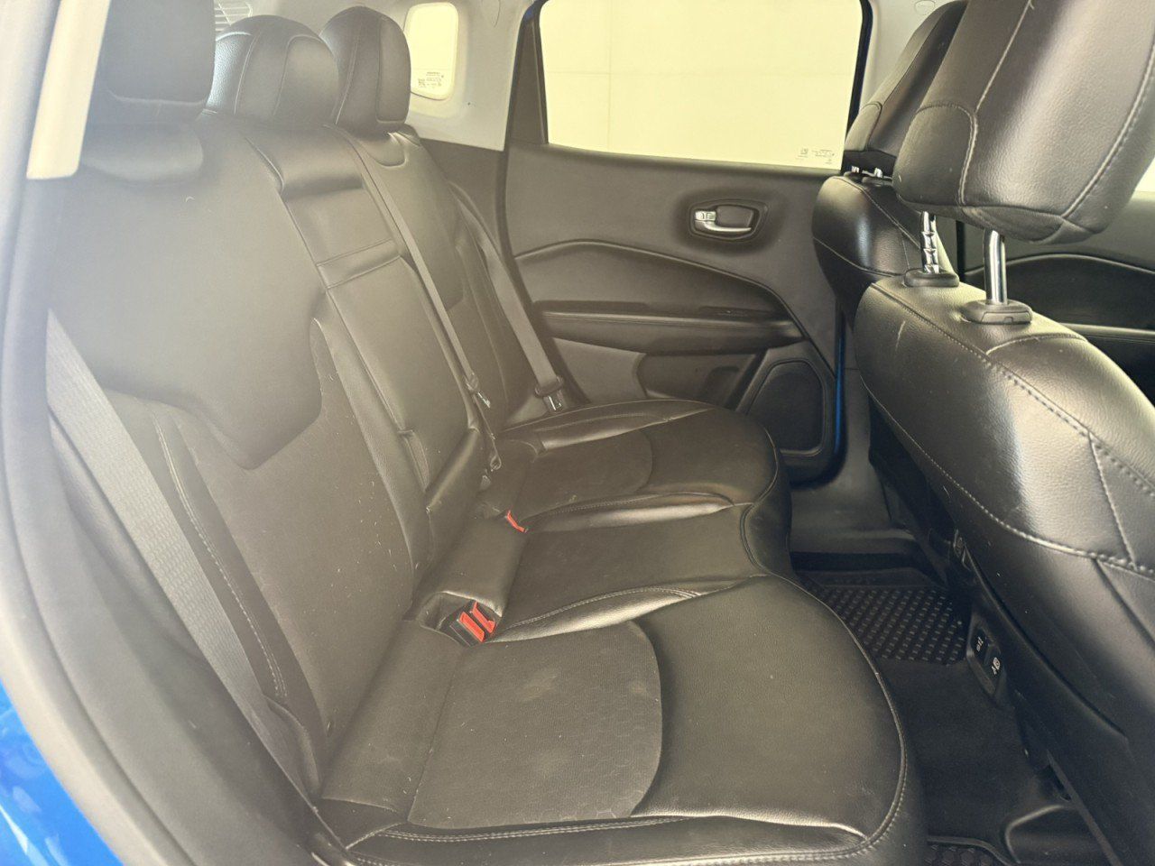 Used 2019 Jeep Compass Latitude AWD/4WD image 13