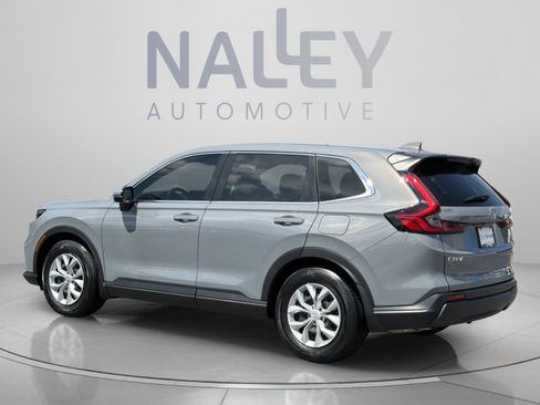 Used 2023 Honda CR-V LX image 3