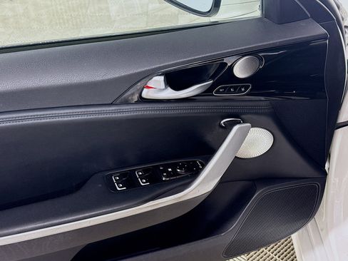 Used 2018 Kia Stinger Premium image 22