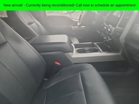Used 2022 Ford F250 Lariat w/ Black Appearance Package image 7