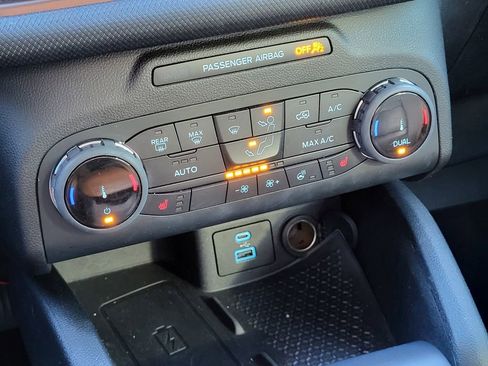 Used 2022 Ford Bronco Sport Outer Banks w/ Tech Package image 17