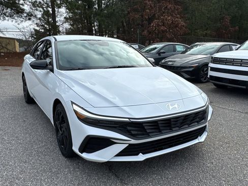 New 2026 Hyundai Elantra Sport image 8