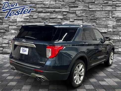 Certified 2022 Ford Explorer Platinum w/ Equipment Group 601A image 3