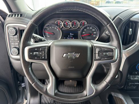 Used 2020 Chevrolet Silverado 1500 LT Trail Boss AWD/4WD image 16