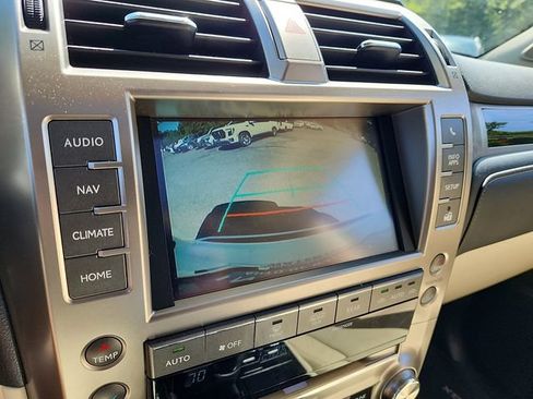 Used 2021 Lexus GX 460 Premium w/ Premium Package AWD/4WD image 22