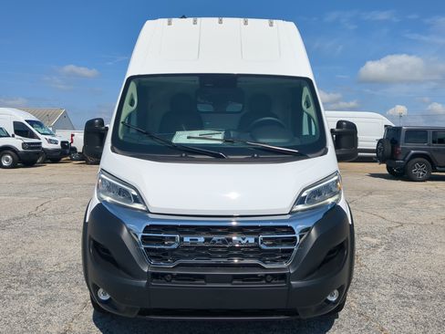 New 2026 RAM ProMaster 3500 w/ Quick Order Package 22G SLT FWD image 7