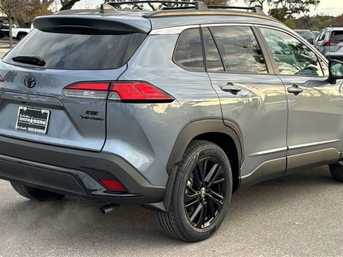 New 2026 Toyota Corolla Cross XSE image 9