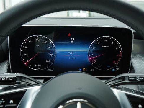 Certified 2024 Mercedes-Benz GLC 300 image 19