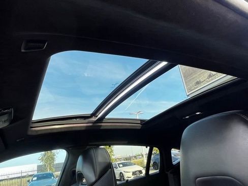 Used 2022 BMW X6 M w/ Executive Package image 28