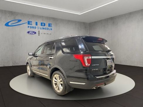 Used 2018 Ford Explorer Limited w/ Equipment Group 301A AWD/4WD image 8