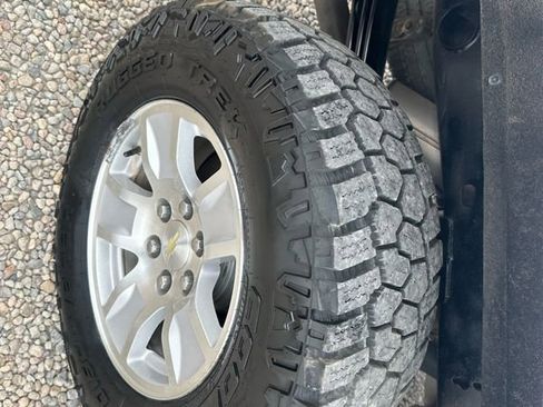 Used 2019 Chevrolet Silverado 1500 LT image 43