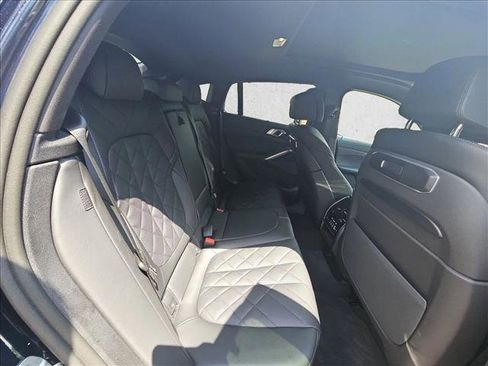 Used 2025 BMW X6 M60i AWD/4WD image 19