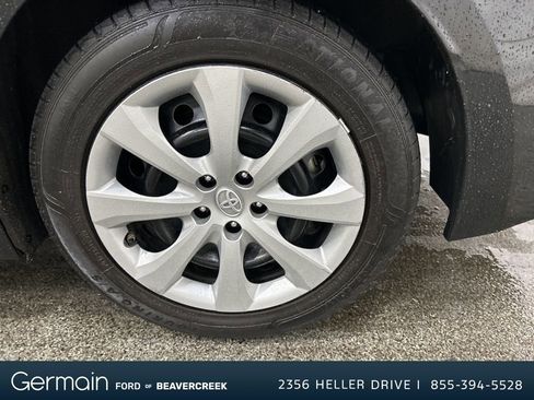 Used 2022 Toyota Corolla LE image 11