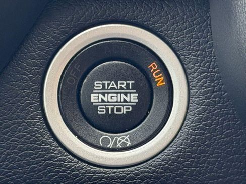 Used 2022 RAM 2500 Big Horn w/ Level C Equiment Group image 25