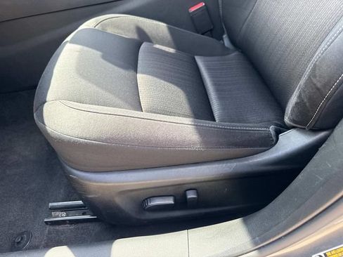 Used 2024 Nissan Altima 2.5 SV FWD image 22