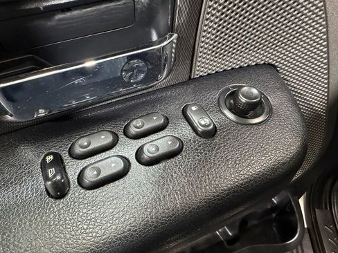 Used 2005 Ford F150 XLT AWD/4WD image 18