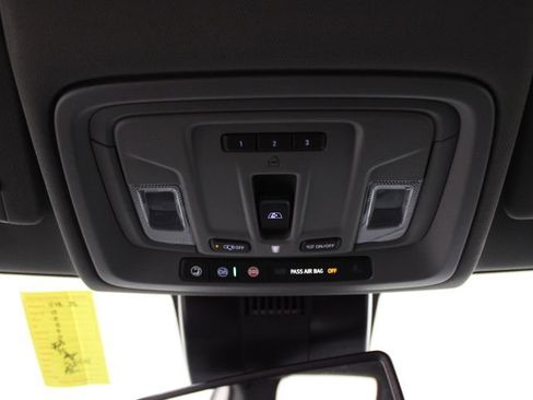 Used 2025 Chevrolet Silverado 1500 LTZ AWD/4WD image 48