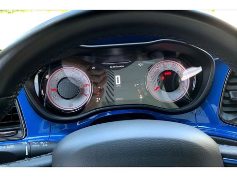 Used 2022 Dodge Challenger R/T w/ Shaker Package image 16