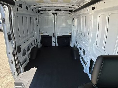 New 2026 Ford Transit 250 148 Medium Roof RWD image 13