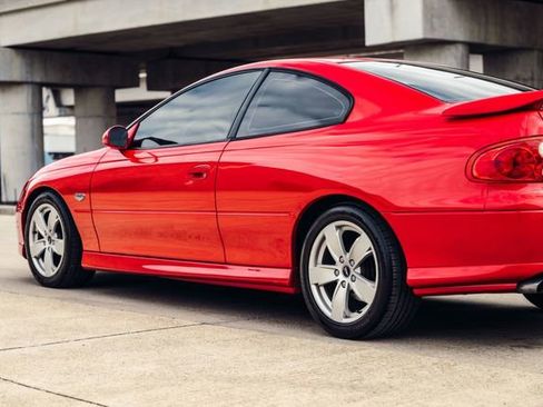 Used 2004 Pontiac GTO image 31