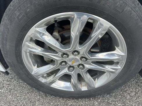 Used 2018 Chevrolet Traverse High Country AWD/4WD image 49
