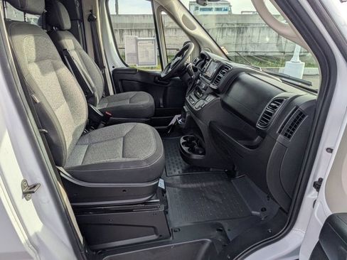 Used 2022 RAM ProMaster 3500 image 5