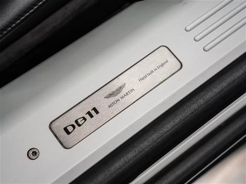 Used 2019 Aston Martin DB11 Base image 23