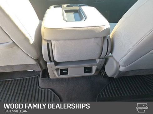 Used 2024 GMC Sierra 2500 SLE image 20