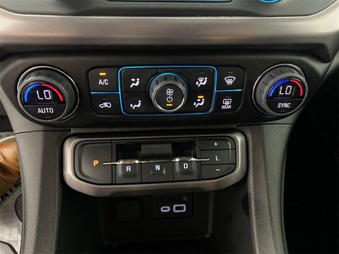 Used 2023 GMC Acadia AT4 w/ Trailering Package image 18