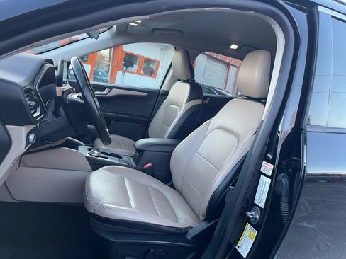Used 2021 Ford Escape SEL AWD/4WD image 14