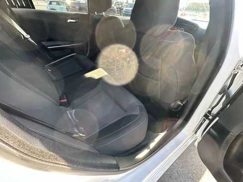 Used 2022 Dodge Charger SXT image 23