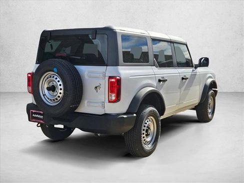 New 2025 Ford Bronco 4-Door AWD/4WD image 2