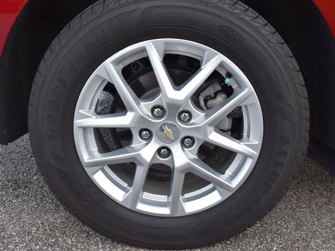 Used 2023 Chevrolet Equinox LT AWD/4WD image 14