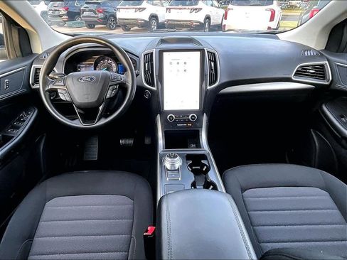 Used 2022 Ford Edge SE w/ Black Appearance Package AWD/4WD image 21