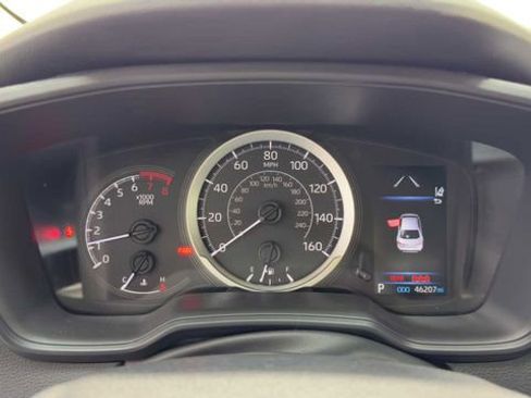 Used 2021 Toyota Corolla LE FWD image 26