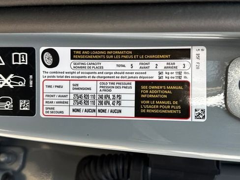 Certified 2025 BMW X5 M60i image 28