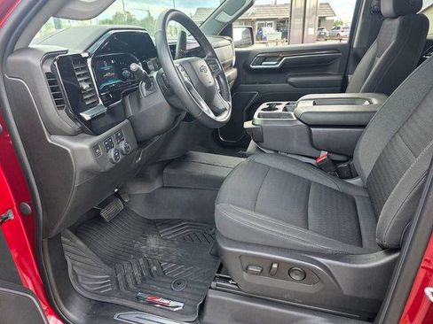 Used 2023 Chevrolet Silverado 1500 RST AWD/4WD image 10