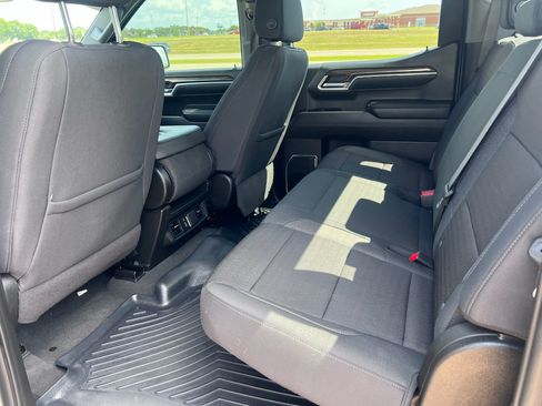 Used 2024 Chevrolet Silverado 1500 RST w/ Z71 Off-Road Package AWD/4WD image 18