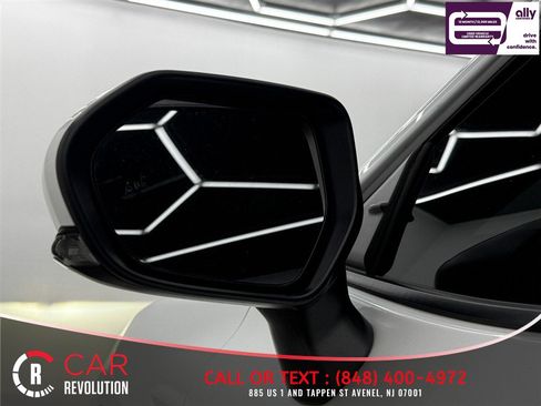 Used 2025 Toyota Camry XSE FWD image 35