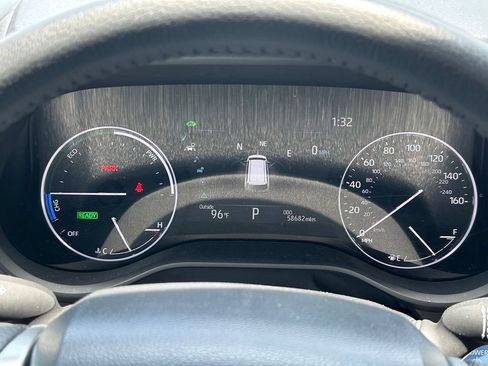 Certified 2023 Toyota Sienna Limited FWD image 41