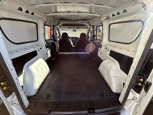 Used 2017 RAM ProMaster City Tradesman SLT w/ Rear Back-up Camera Group image 15