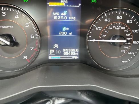 Used 2022 Subaru Crosstrek 2.0i Premium AWD/4WD image 23