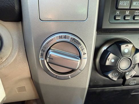 Used 2009 Toyota 4Runner Sport image 28