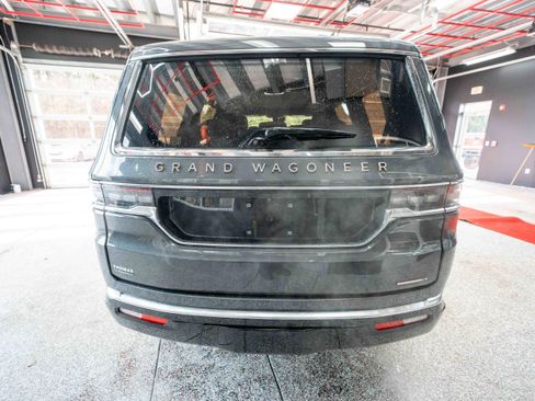 Used 2024 Jeep Grand Wagoneer Series III w/ Rear Seat Video Group 1 image 3