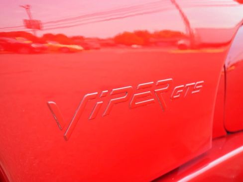 Used 2002 Dodge Viper GTS RWD image 13