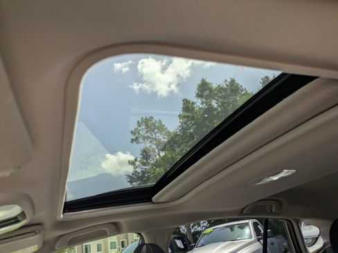 Certified 2023 Subaru Crosstrek 2.0i Premium AWD/4WD image 20