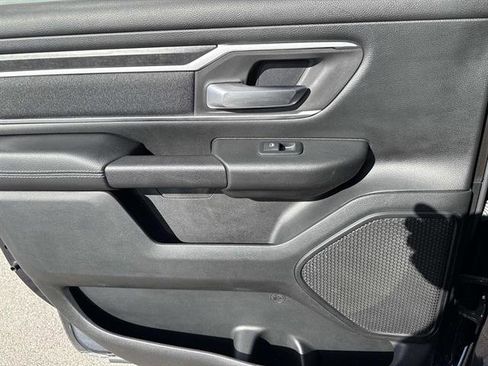 Used 2019 RAM 1500 Big Horn image 16