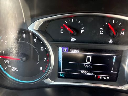 Used 2017 Chevrolet Malibu LT w/ Leather Package FWD image 27