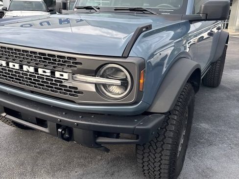 Used 2025 Ford Bronco Badlands w/ Sasquatch Package AWD/4WD image 3